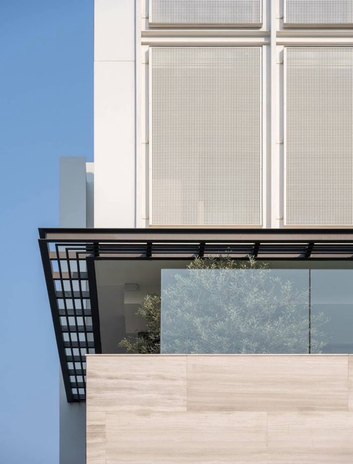 For SaleHome OfficeSapankwai,Jatujak : For sale 🏢 Luxurious 5-story home office with elevator + private swimming pool.
Saphan Khwai - Ari location | Modern Luxury design