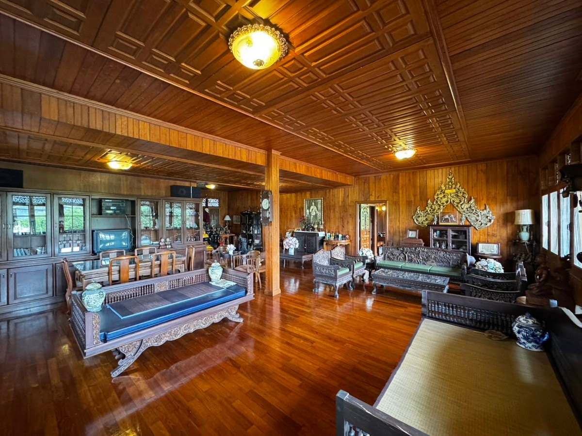 ขายที่ดินเชียงใหม่ : 95873 - ขายที่ดินพร้อมบ้านไม้สักทอง ใจกลางทำเลทองเชียงใหม่