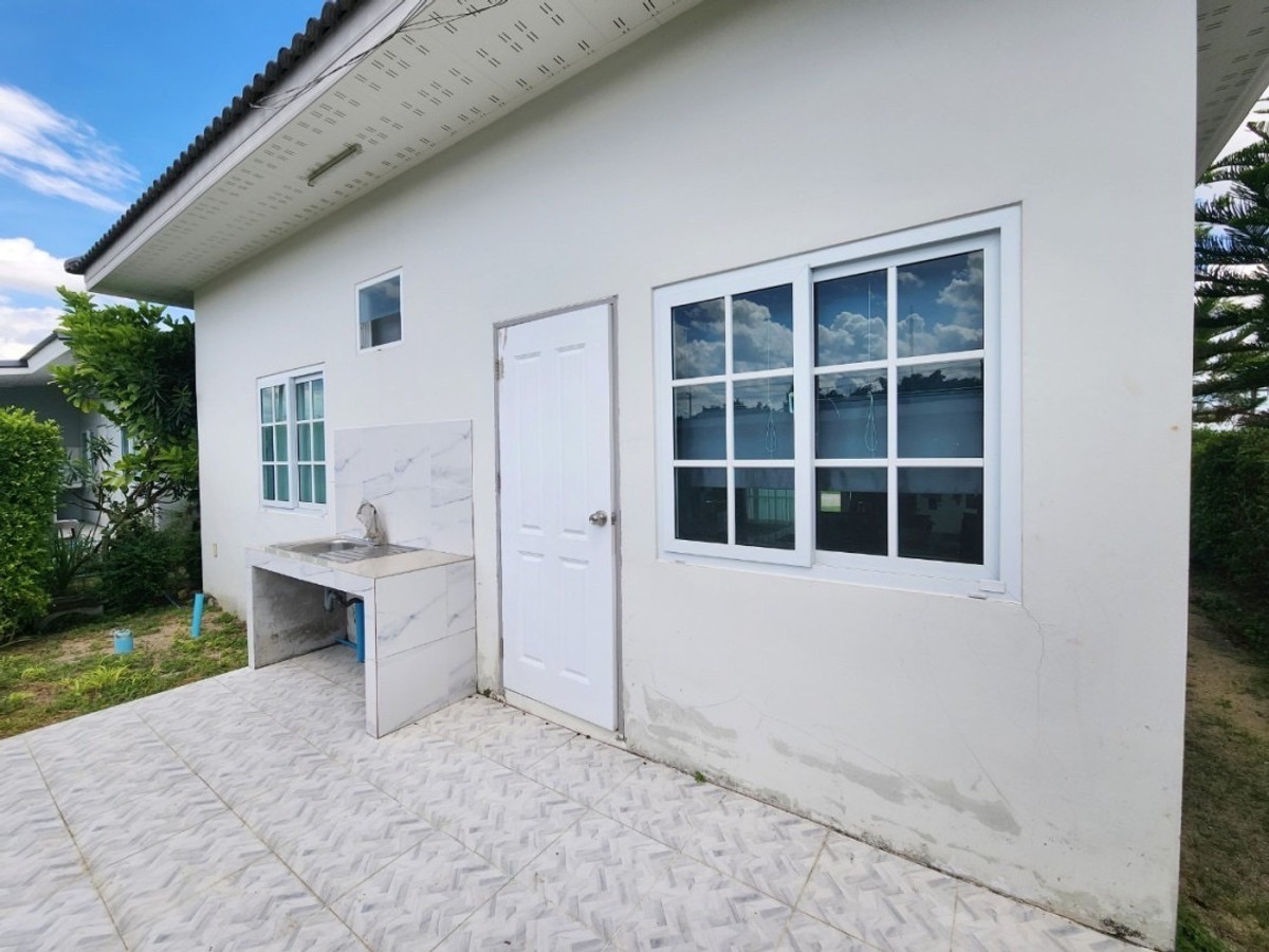 ขายพัทยา บางแสน ชลบุรี สัตหีบ : บ้านแฝดอิสระสไตล์บ้านเดี่ยว อิสระแห่งการพักผ่อน 