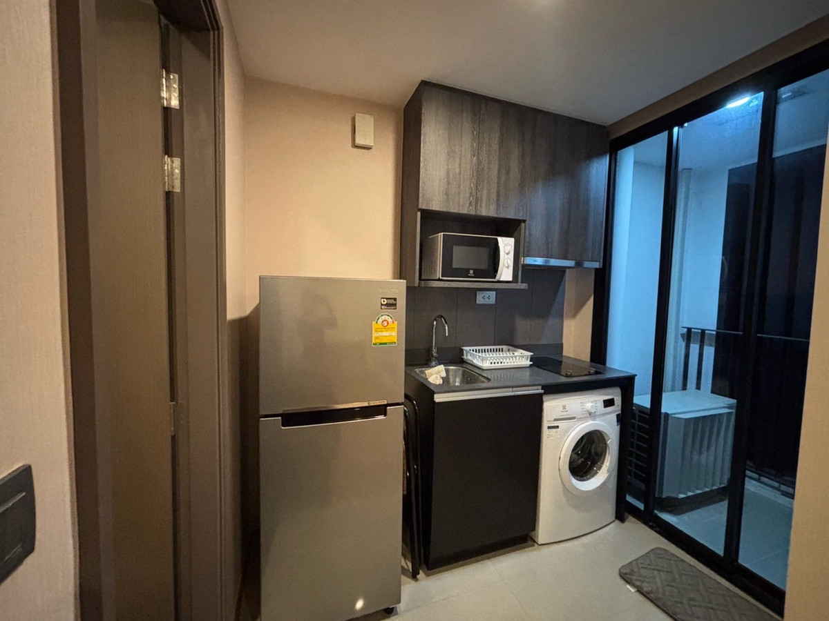 ให้เช่าคอนโดสยาม จุฬา สามย่าน : Ashton Chula-Silom – Beautiful Room, Ready to Move In!  Studio 24sq.m. 22k/m
📞Phat 064-642-8664