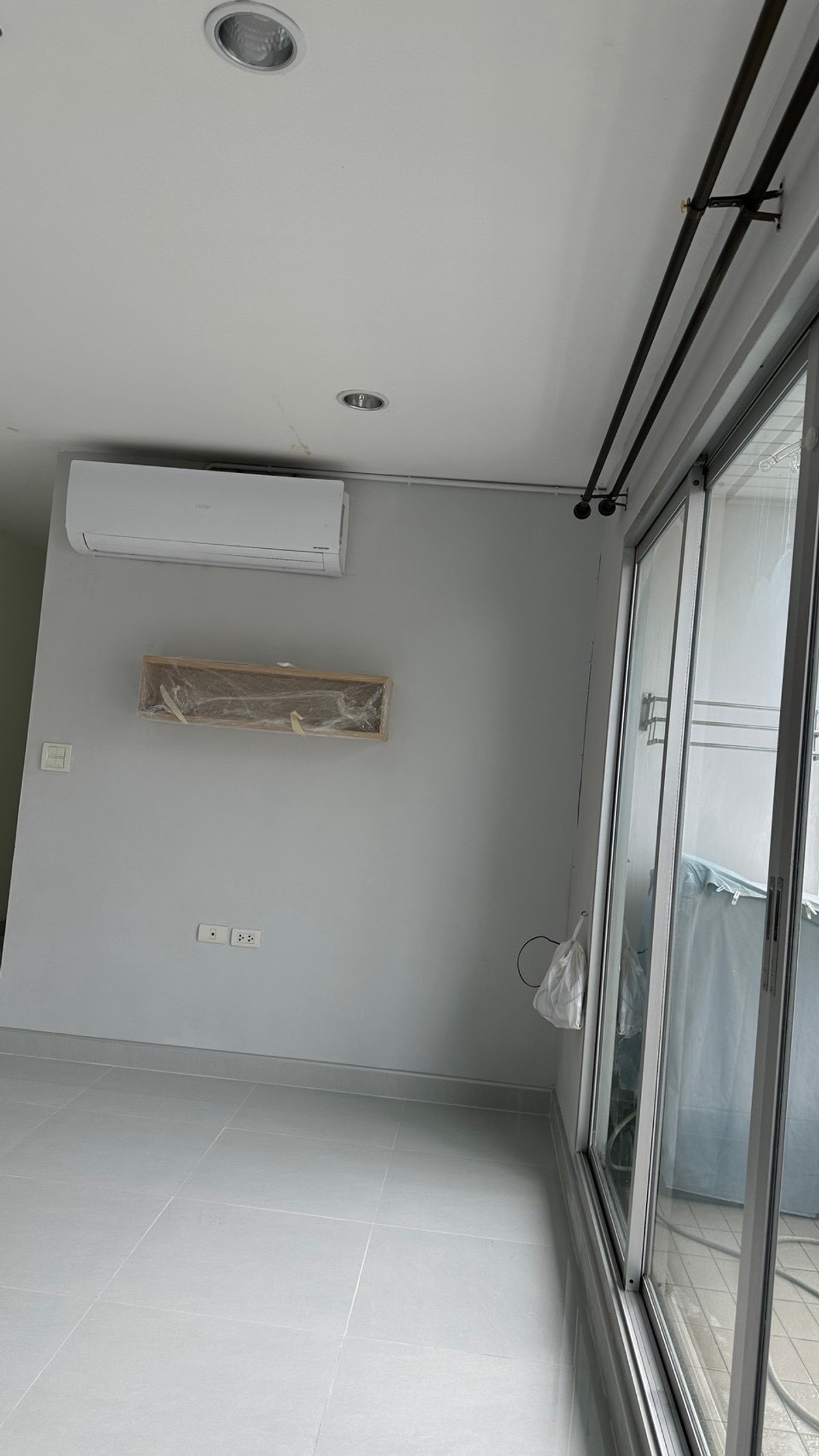 For SaleCondoOnnut, Udomsuk : 🔥 2 bedrooms near BTS Punnawithi CENTRIC SCENE SUKHUMVIT 64 — large room, very rare, make an appointment to view 063-6165390