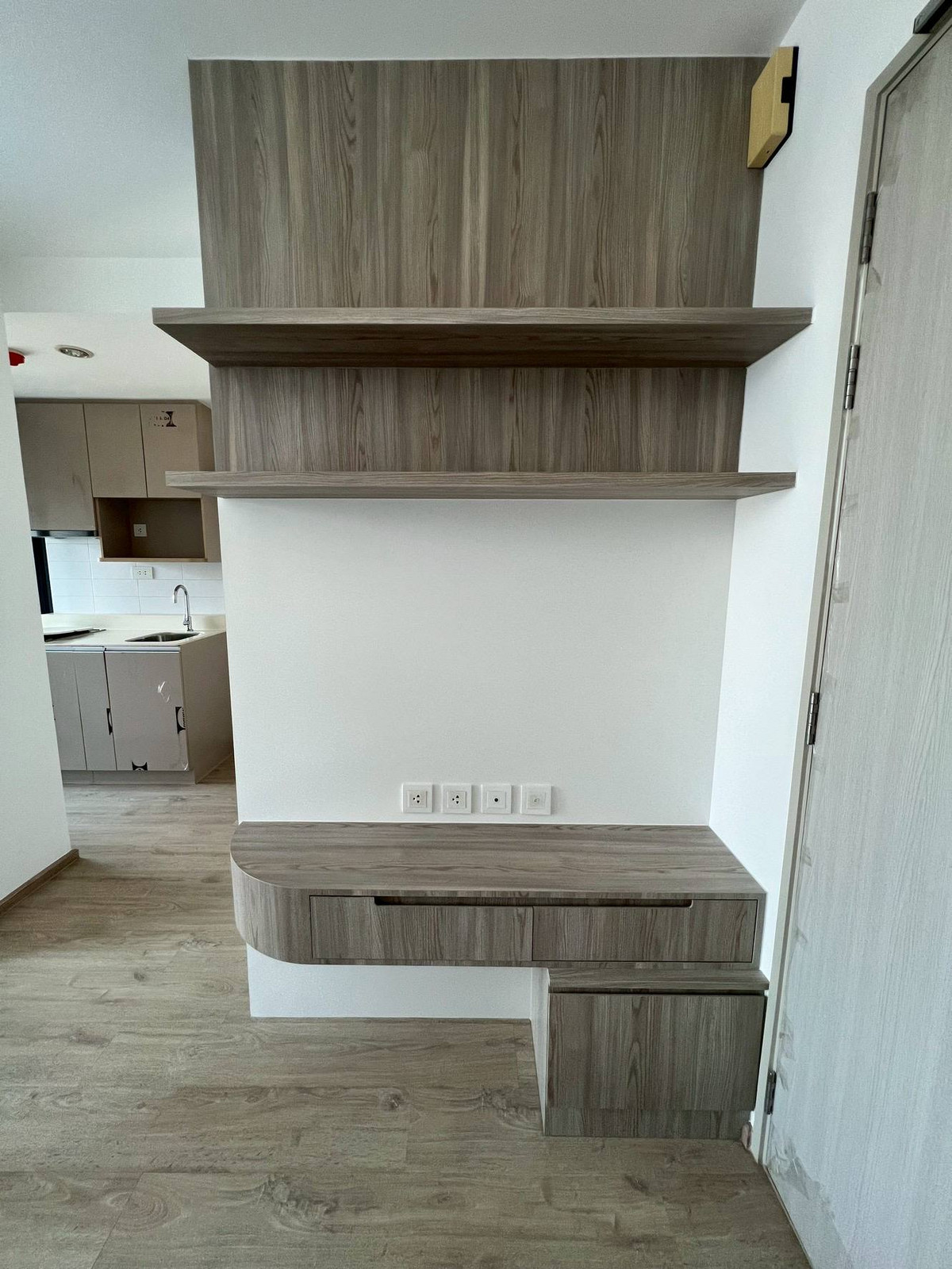 ขายคอนโดสยาม จุฬา สามย่าน : Ideo Q Chula Samyan【𝐒𝐄𝐋𝐋 & 𝐑𝐄𝐍𝐓】🔥ดีไซน์เฉียบ สื่อความโมเดิร์นเต็มตัว🔥 ติดต่อไลน์ไอดี: @hacondo