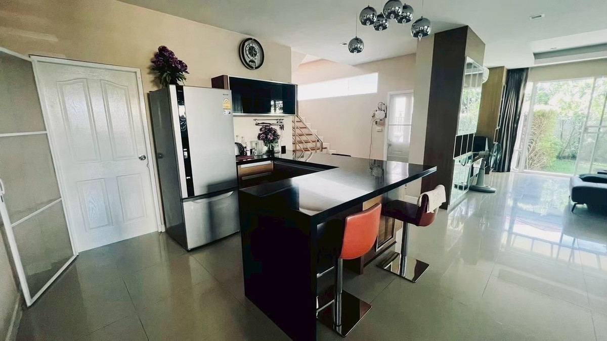 ขายบ้านเกษตร นวมินทร์ ลาดปลาเค้า : หมู่บ้านคูณสุขวิลล่า นวมินทร์ / 4 ห้องนอน (ขาย), Koonsuk Villa Nawamin / 4 Bedrooms (FOR SALE) MNT061