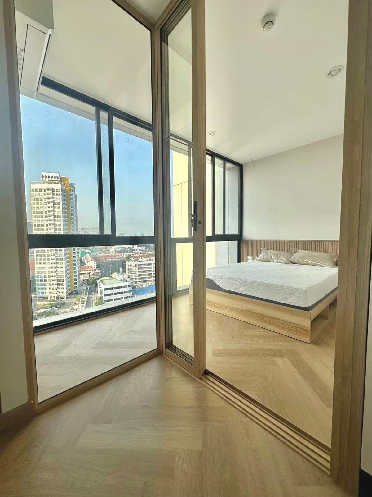 For SaleCondoLadprao, Central Ladprao : The Line Vibe / 2 Bedrooms (FOR SALE), The Line Vibe / 2 Bedrooms (For Sale) PINP261