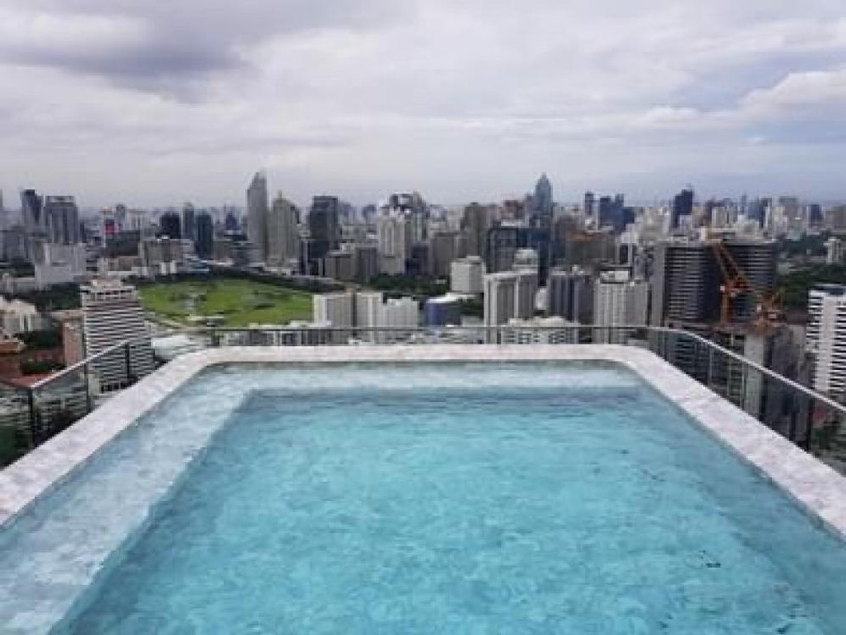 For RentCondoSiam Paragon ,Chulalongkorn,Samyan : ST492/Condo for rent Ashton Chula–Silom, potential location in the heart of the city.