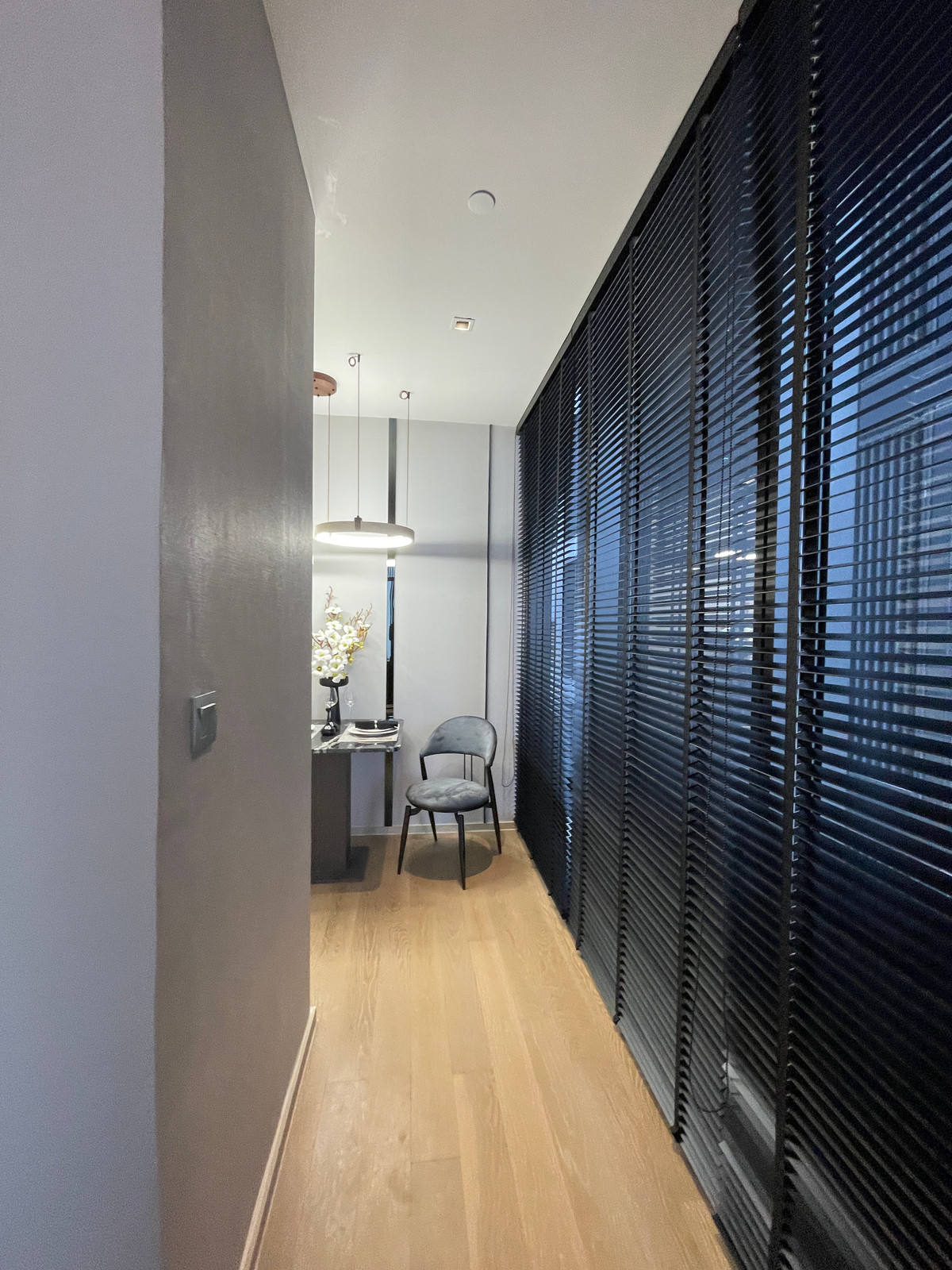 ขายคอนโดสีลม ศาลาแดง บางรัก : [THE PEAK OF SILOM] ASHTON SILOM – Rare 2BR Unit | ชั้น 32 วิวขอบฟ้า ประสบการณ์อยู่คอนโดที่เหมือนอยู่บ้าน 