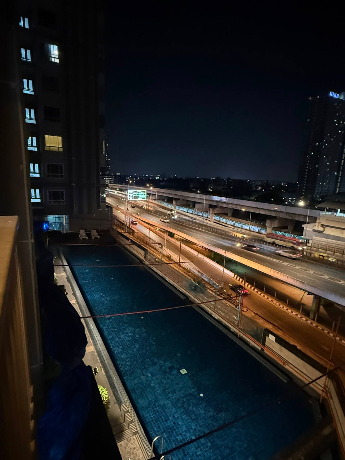 For RentCondoThaphra, Talat Phlu, Wutthakat : 🏢 For rent The President Sathorn–Ratchaphruek 1 📍 Bang Wa, walk 50 m. to BTS & MRT.