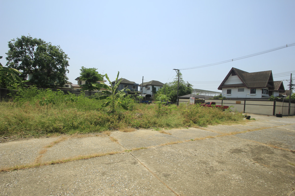 ขายที่ดินปิ่นเกล้า จรัญสนิทวงศ์ : ที่ดินพุทธมณฑลสาย2 ทวีวัฒนา-กาญจนาภิเษก15 ใกล้พระเทพตัดใหม่ หมู่บ้านสินพัฒนาธานี ที่ดินสร้างบ้านถมแล้ว แปลงมุมสวย 100วา เดินทางสะดวกได้หลายเส้นทาง  