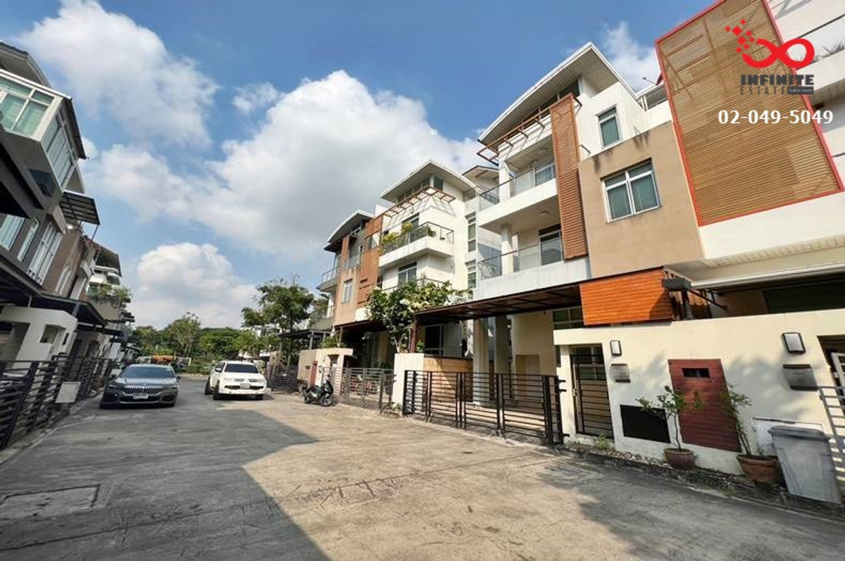 ขายบ้านเลียบทางด่วนรามอินทรา : ขายบ้านเดี่ยว 3ชั้น ไอริส เรสซิเดนซ์ ประดิษฐ์มนูธรรม - ลาดพร้าว ซอยร่วมน้ำใจ ใกล้รถไฟฟ้า