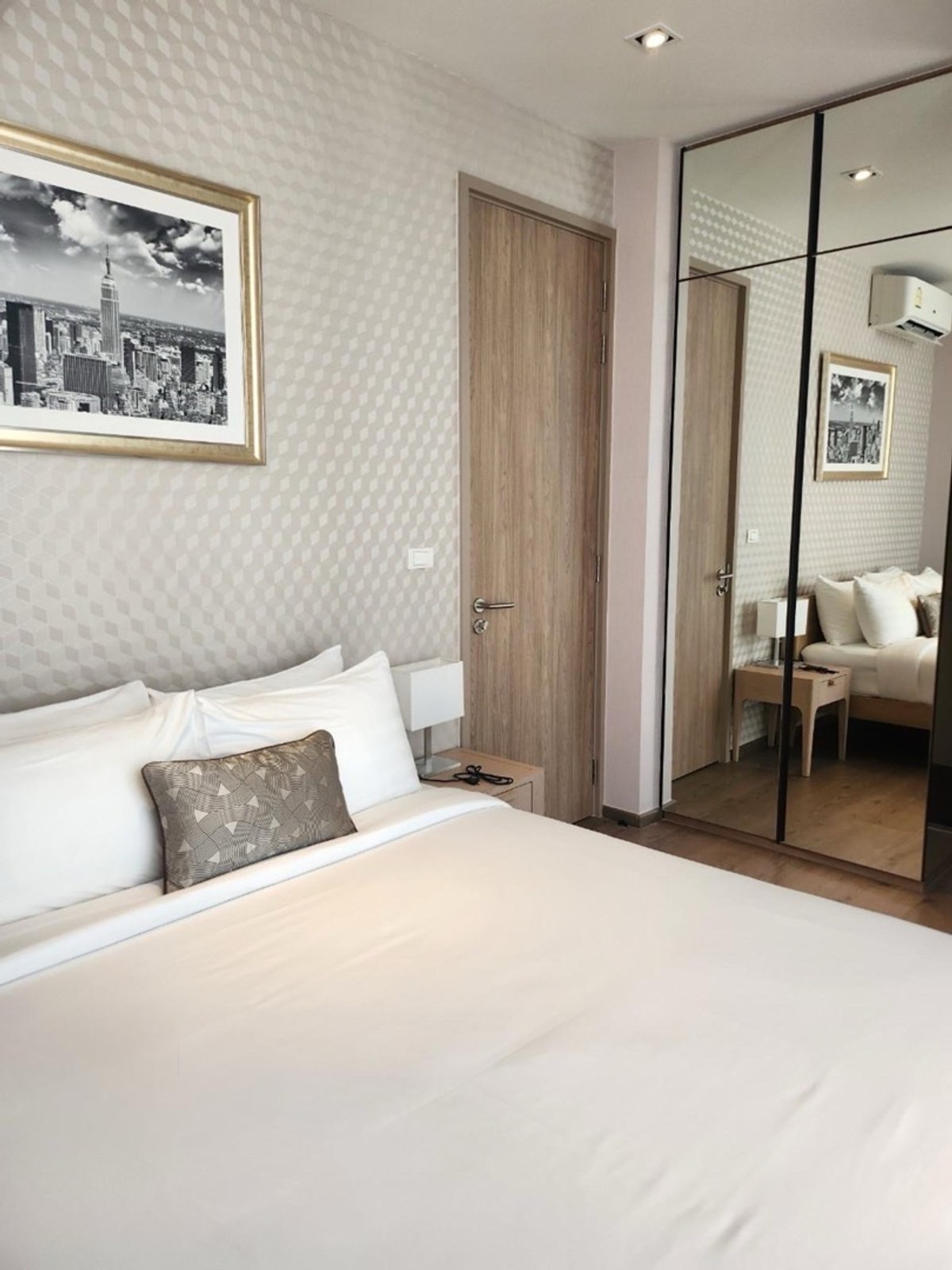 ให้เช่าคอนโดสุขุมวิท อโศก ทองหล่อ : 🔹Park 24  Origin Phrom Phong คอนโดใจกลางเมือง พร้อมเช่า
