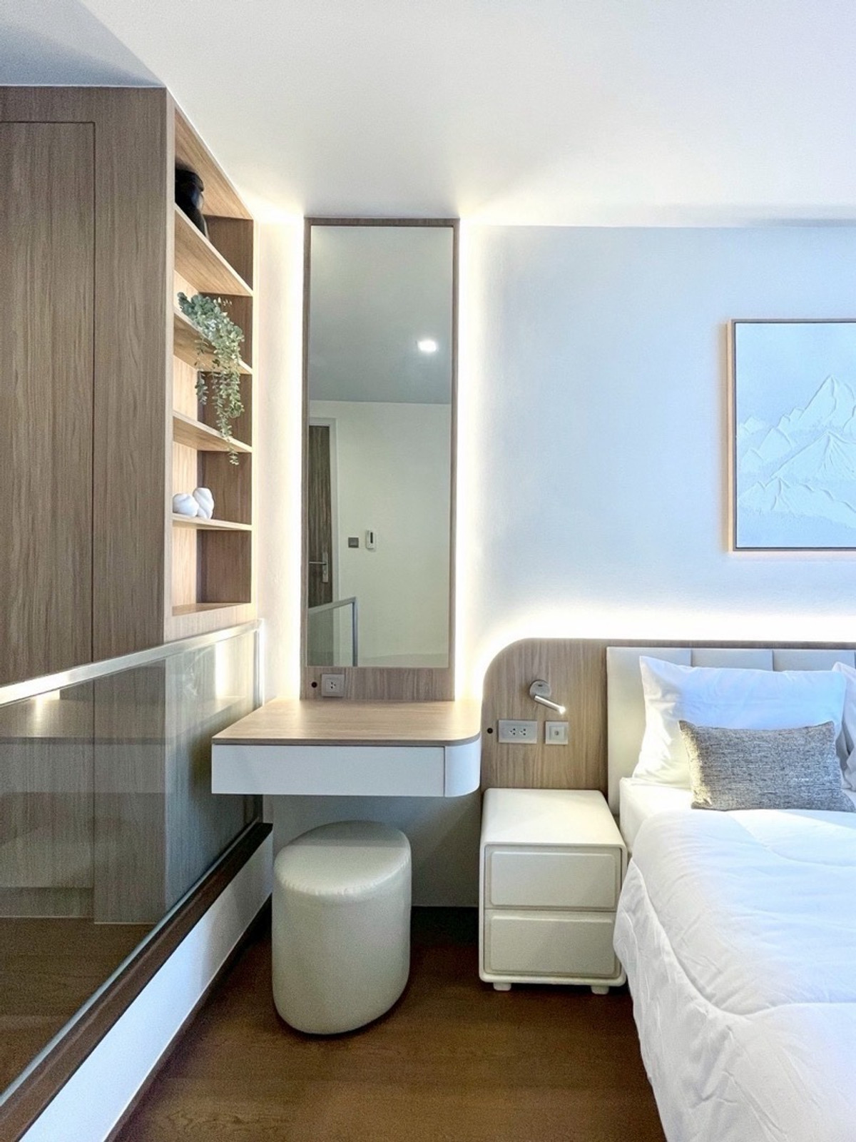 ให้เช่าคอนโดสุขุมวิท อโศก ทองหล่อ : 🚀ปล่อนเช่า Ideo Q Sukhumvit36 ห้องใหม่✨ 1 นอน 1 น้ำ 33 Sq.m. เพียง 30k/เดือน 📲 095-9299924 (K.เบนซ์) 