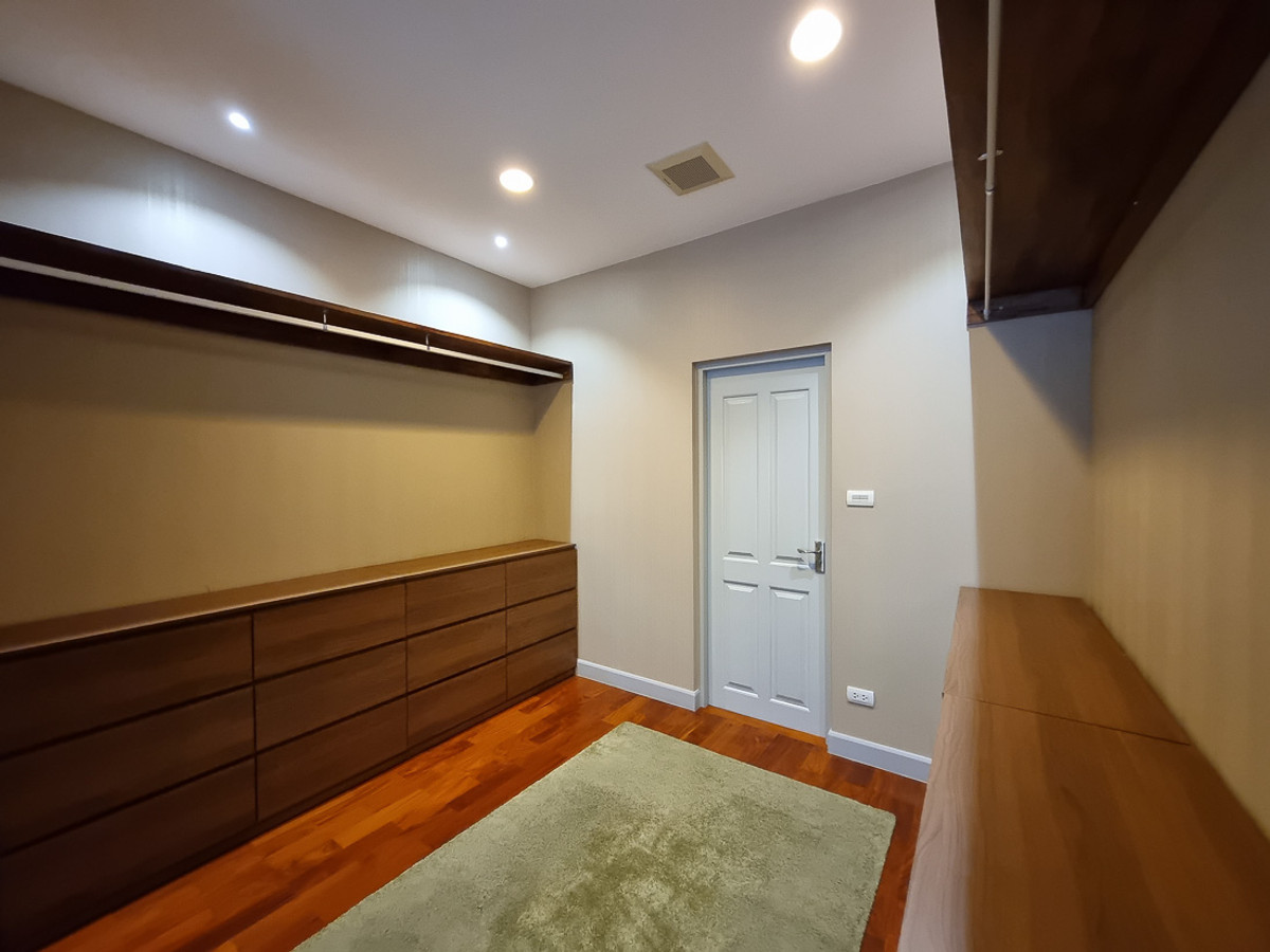 ให้เช่าบ้านเอกชัย บางบอน :  Owner’s Post ให้เช่าบ้านเดี่ยว 4 ห้องนอน | Grand Bangkok Boulevard สาทร–กัลปพฤกษ์ 🐾 Pet Friendly  ***