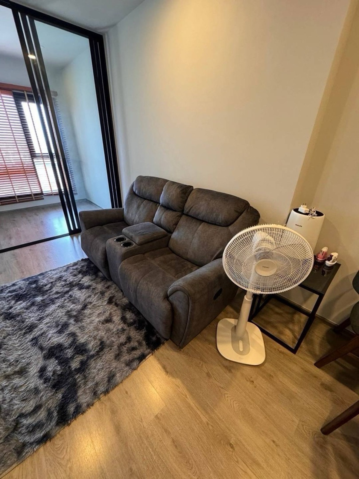 For RentCondoBang Sue, Wong Sawang, Tao Pun : 🔥Rare Item! Chapter one flow Bangpo, 1 bedroom, river view + 1 car parking space, the best value in this area.