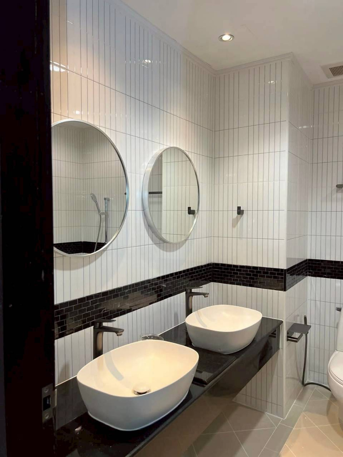 For RentCondoSukhumvit, Asoke, Thonglor : ✅ CIT107 ✅ Line : @p2nproperty