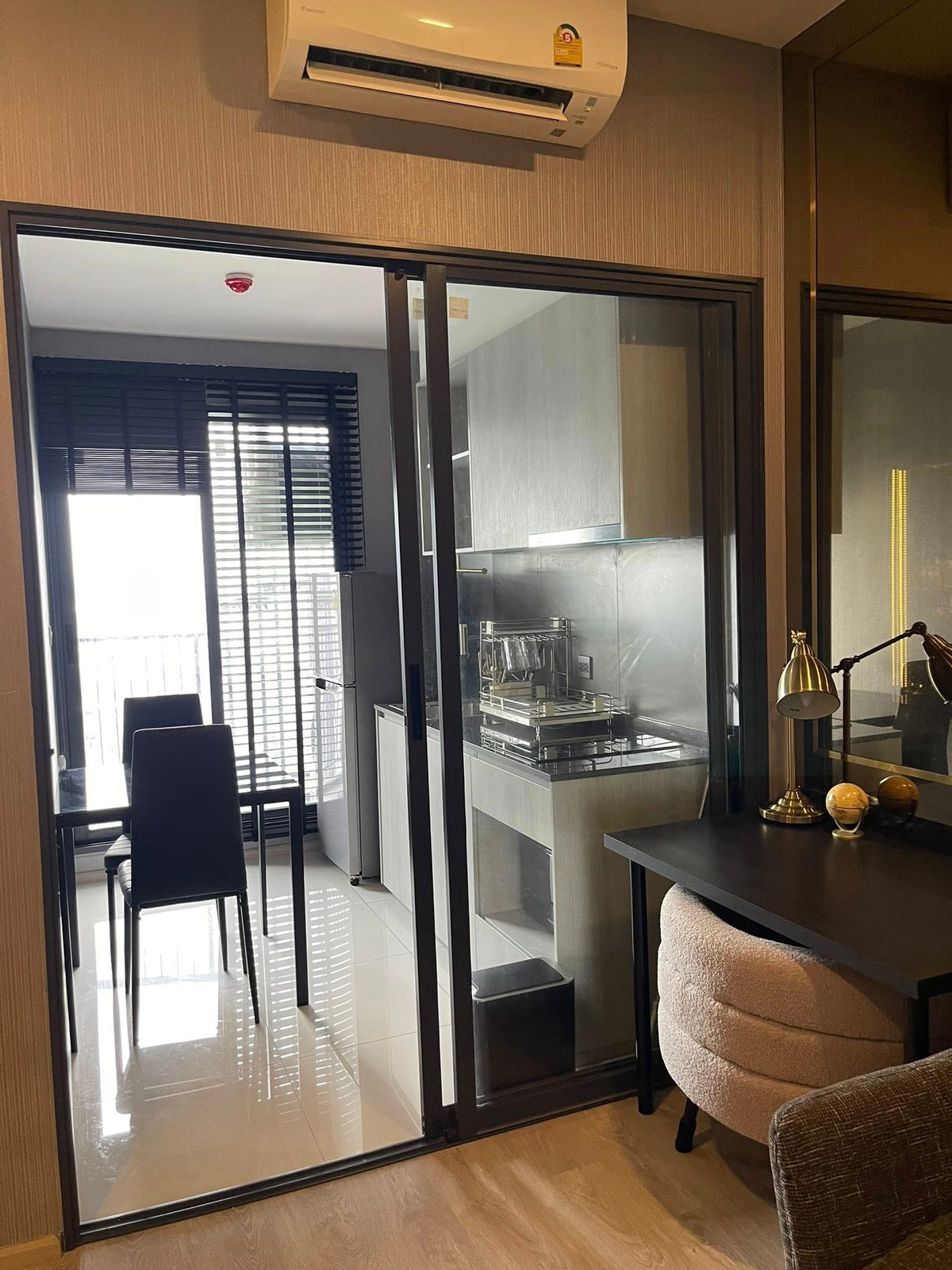 ให้เช่าคอนโดพระราม 9 เพชรบุรีตัดใหม่ RCA : #E348 🎉030469 ให้เช่าคอนโด The Tree Pattanakarn-Ekkamai