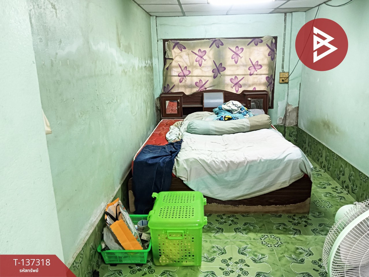 For SaleTownhomeSamut Prakan,Samrong : 2-story townhouse for sale, Phatthananiwet Village, Theparak, Samut Prakan.