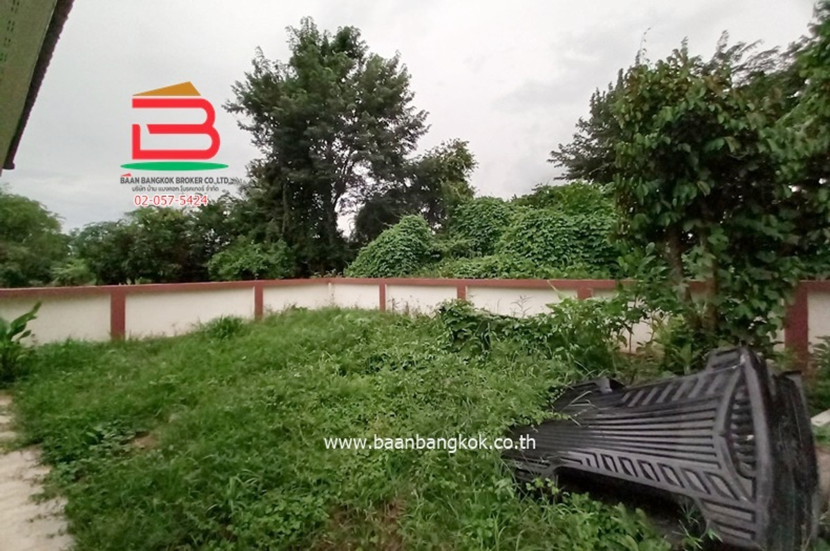 For SaleHousePrachin Buri : Single house on the edge of Si Maha Phot District, area 121 sq m., Highway 3070, Si Maha Phot District, Prachinburi Province.