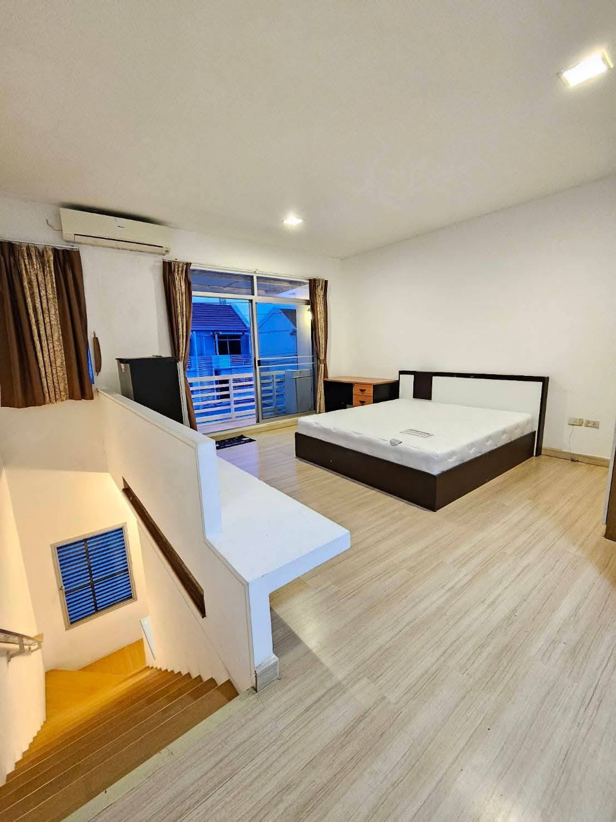 For SaleTownhomePattanakan, Srinakarin : New Baan Rama 9 - Srinakarin / 3 bedrooms (sale with tenant), Baan Mai Rama 9 - Srinakarin / 3 Bedrooms (SALE WITH TENANT) BZD174