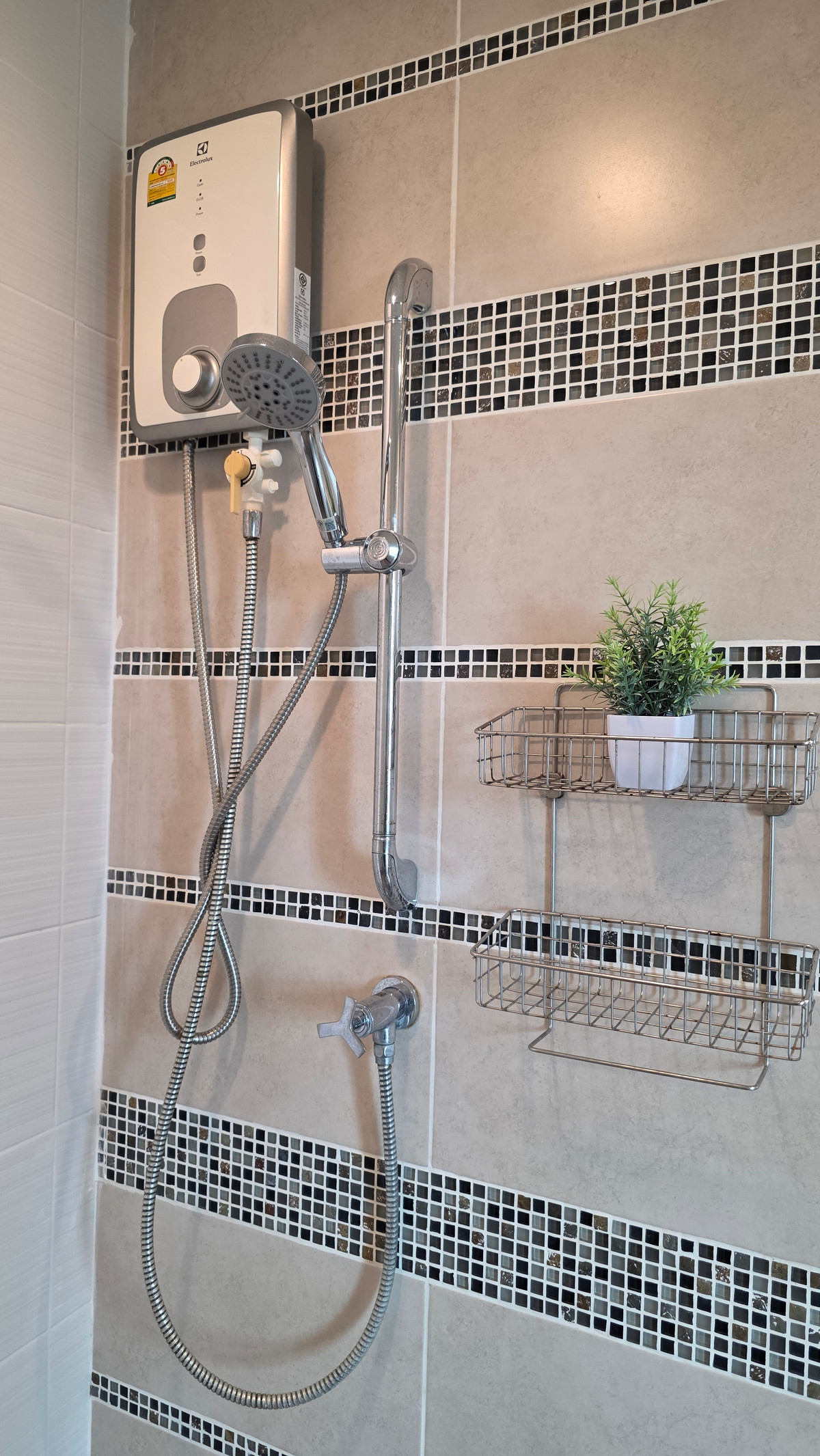 คอนโดสาทร นราธิวาส : เช่า-ขาย Centric Sathorn St.Louis @bts Saint Louis ยุ้ย 089-0415258