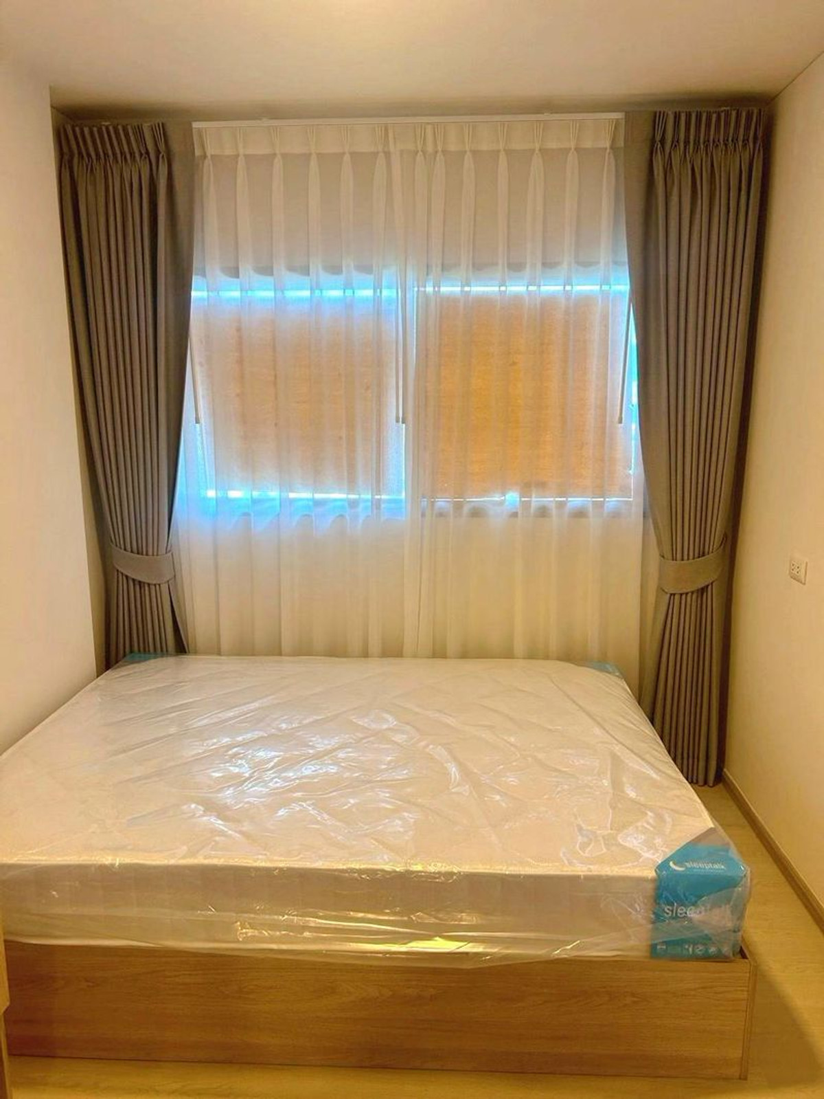 ให้เช่าคอนโดวิภาวดี ดอนเมือง หลักสี่ : ให้เช่า คอนโด Plum Condo แจ้งวัฒนะ-ดอนเมือง ขนาด 26 ตารางเมตร ห้องตกแต่งครบ พร้อมเข้าอยู่ แขวงทุ่งสองห้อง เขตหลักสี่ กรุงเทพมหานคร