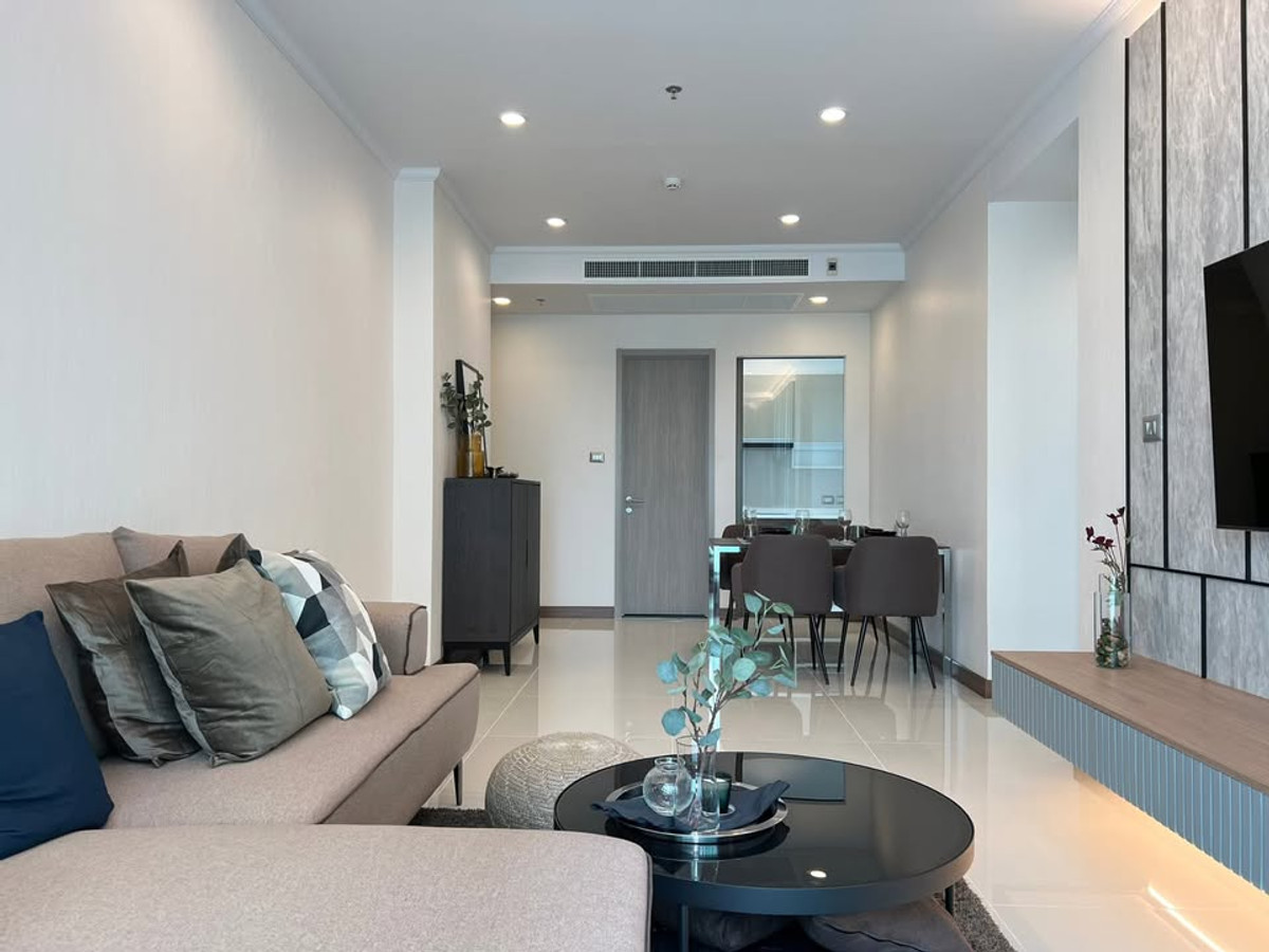 CondoSukhumvit, Asoke, Thonglor : ✨ Condo for Rent / Sale Supalai Oriental Sukhumvit 39 Spacious Unit - Near BTS Phrom Phong✨