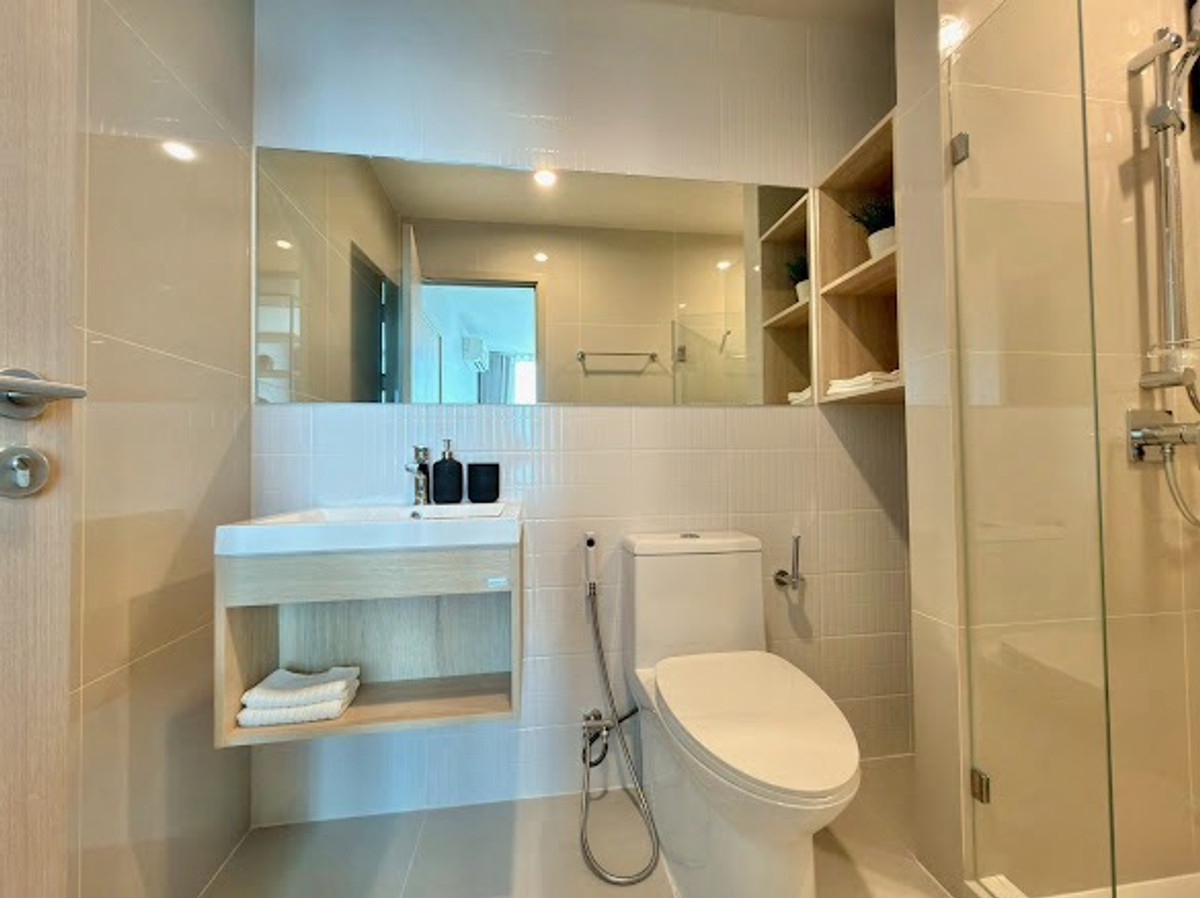 ให้เช่าบางนา แบริ่ง ลาซาล : Nue Mega Plus Bangna 
มี EV Charger 🚗