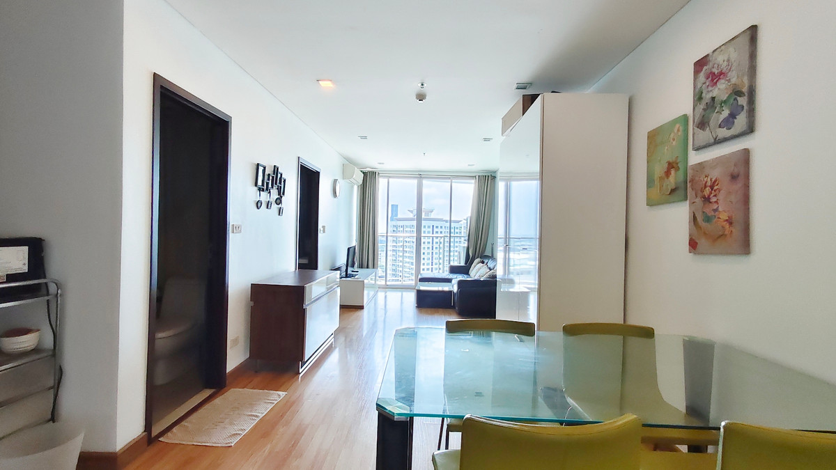 ให้เช่าคอนโดอ่อนนุช อุดมสุข : คอนโด 1 ห้องนอน 1 ห้องน้ำ ขนาด 52 ตารางเมตร ที่เลอลุก ให้เช่า 22,000 บาทต่อเดือน สุขุมวิท 71 สถานีรถไฟฟ้า BTS พระโขนง