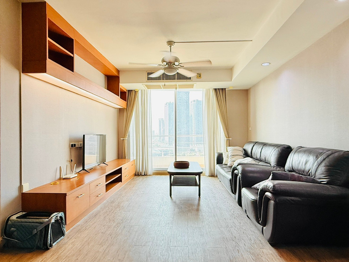 ขายคอนโดเกษตรศาสตร์ รัชโยธิน : Supalai Park Paholyothin 21 / 3 Bedrooms (FOR SALE), ศุภาลัย ปาร์ค พหลโยธิน 21 / 3 ห้องนอน (ขาย) JSMN087