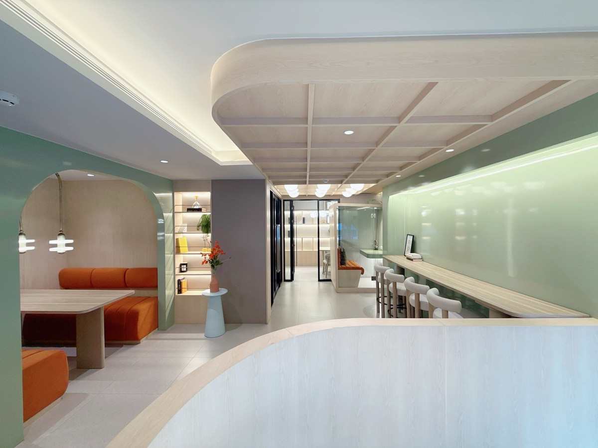 ขายคอนโดรัชดา ห้วยขวาง : 𝐅𝐑𝐄𝐄 เงินดาวน์ 𝐎 บาท 𝐊𝐋𝐎𝐒 𝐑𝐀𝐓𝐂𝐇𝐀𝐃𝐀  ผ่อนสบายๆ 𝟖,𝟗𝟎𝟎/เดือน ห้องใหม่ จากโครงการโดยตรง 