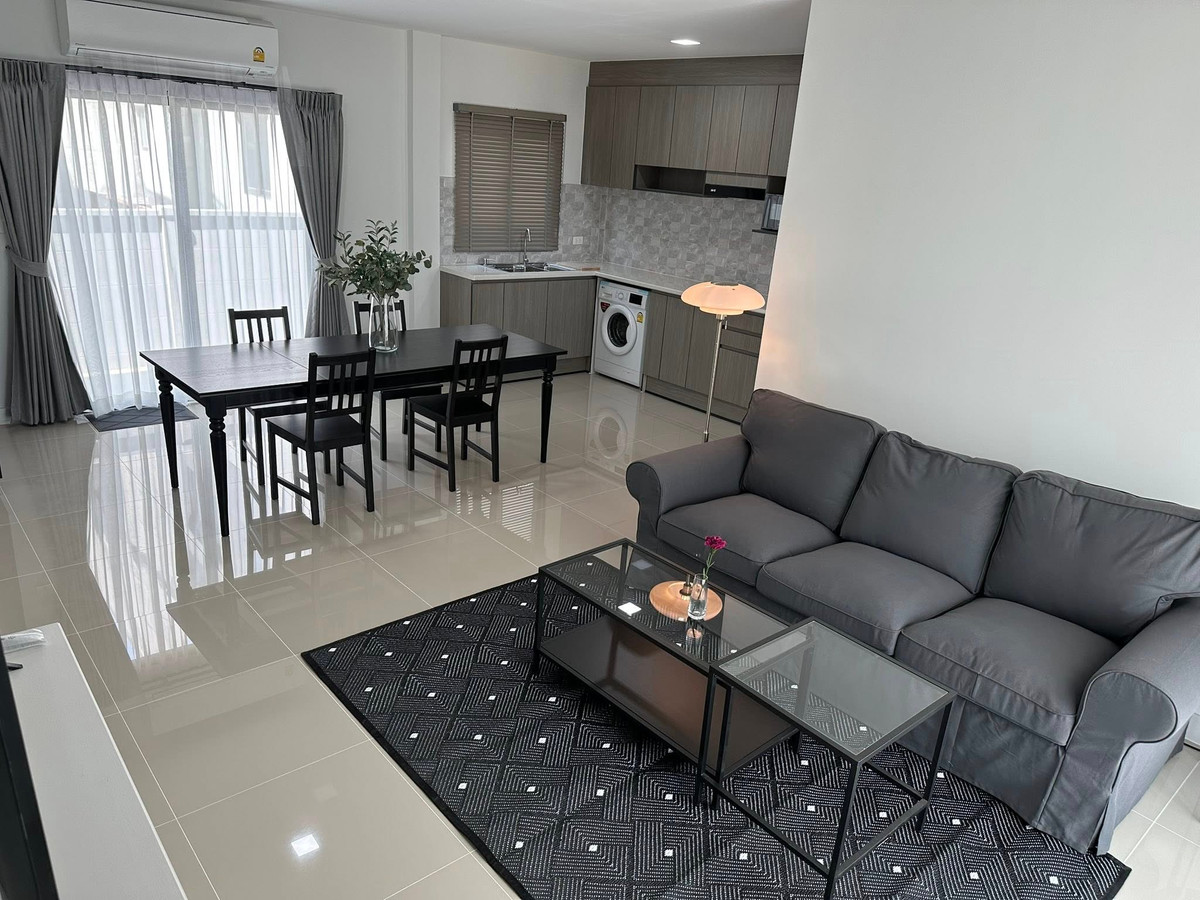 ให้เช่าทาวน์โฮมบางนา แบริ่ง ลาซาล : RH033226 ให้เช่า ทาวน์โฮม 2 ชั้น 3 ห้องนอน at Pleno Sukhumvit Bangna 2