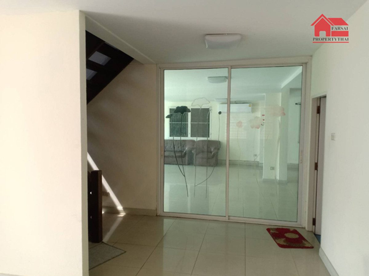For RentHouseOnnut, Udomsuk : 2-storey detached house for rent, area 120 square meters, 4 bedrooms, 4 bathrooms, air conditioning, fully furnished, Sukhumvit Road 103, Soi Udomsuk, near Central Bangna, rental price 28,000 baht/month ( I want to work with you for a long time. 081-732-9