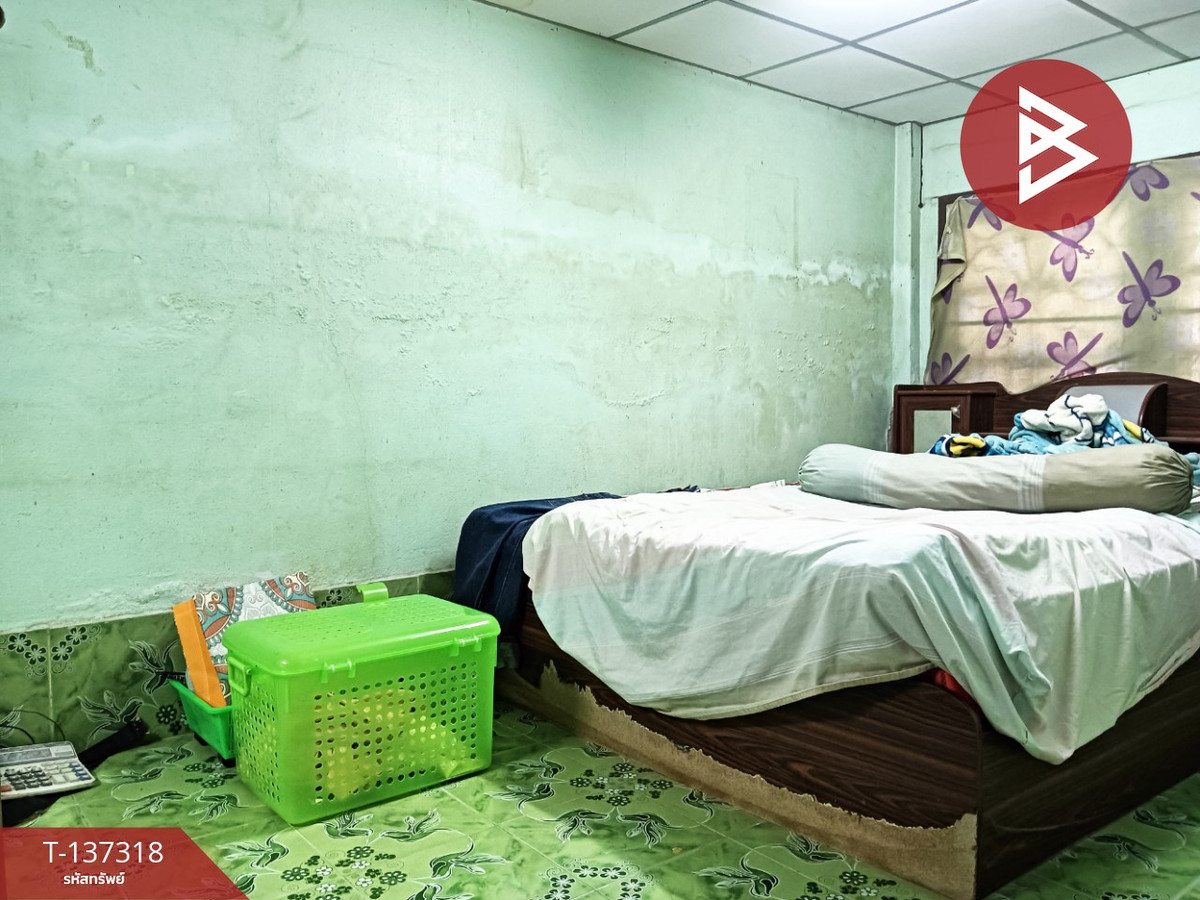 For SaleTownhomeSamut Prakan,Samrong : 2-story townhouse for sale, Phatthananiwet Village, Theparak, Samut Prakan.