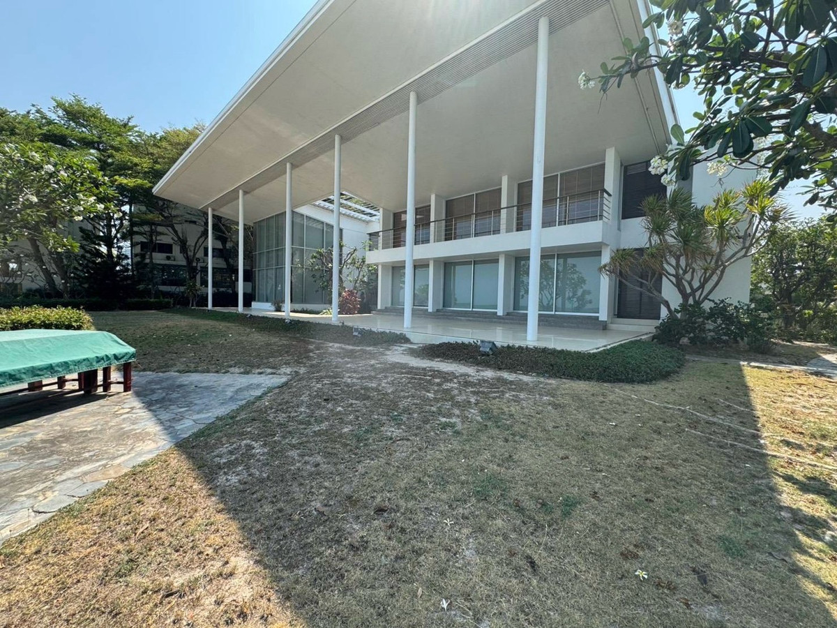 ให้เช่าบ้านชะอำ เพชรบุรี : ว่าง✅*Owner Post* บ้านพักตากอากาศติดหาดชะอำ มีพื้นที่สวนส่วนตัวขนาดใหญ่ พร้อมอยู่🌊