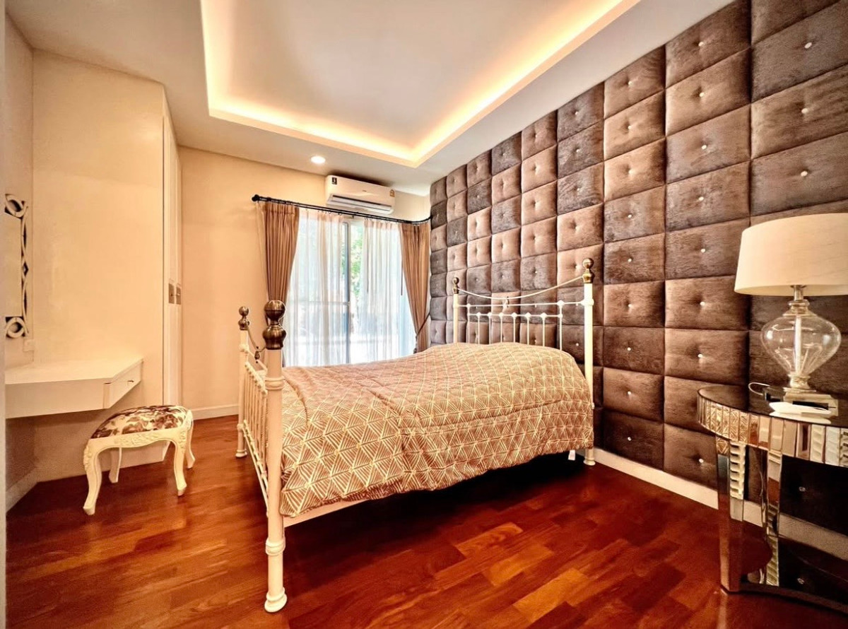 ให้เช่าบ้านพัฒนาการ ศรีนครินทร์ : ให้เช่า บ้านเดี่ยว Grand Bangkok boulevard พระราม9-ศรีนครินทร์ ติด Wellington Collage แปลงมุม