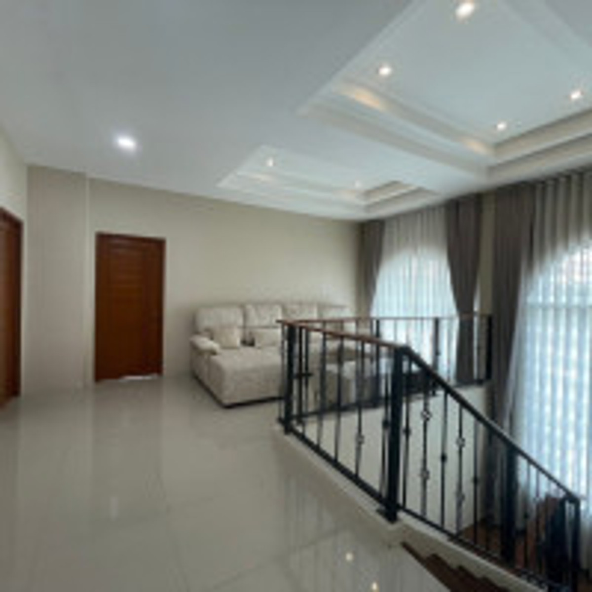 HouseNawamin, Ramindra : Sell/rent luxury mansion Baan Suan Neramit Or Ngoen-Ramintra, full area of ​​1 rai! 5 bedrooms, 5 bathrooms, has a private swimming pool + guest house, 45 million (rent 2 hundred thousand), fully furnished, ready to move in.