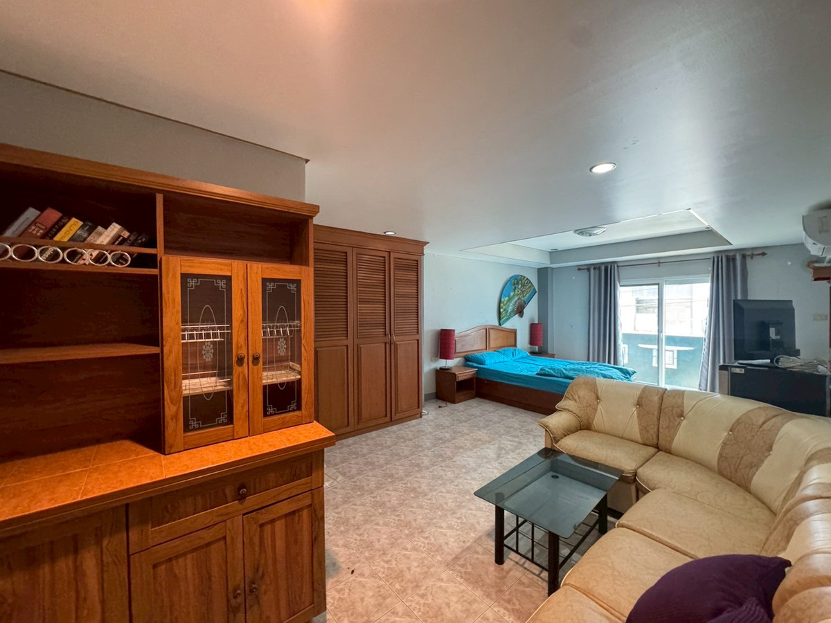 For RentShop HousePattaya, Bangsaen, Chonburi : 💢Building for rent - Pattaya, Chonburi 