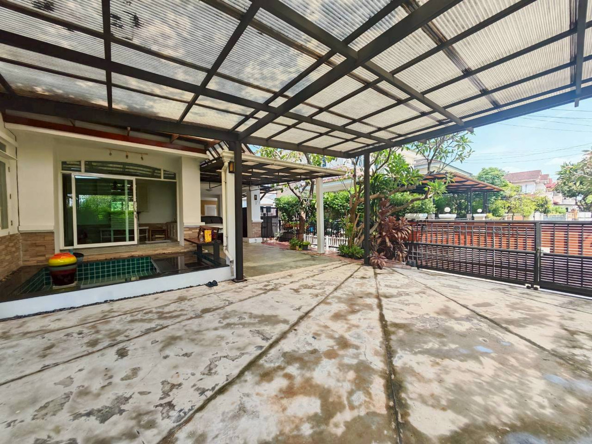 ขายบ้านลาดกระบัง สุวรรณภูมิ : 🏡 ขายบ้านเดี่ยว หมู่บ้านมัณฑนา วงแหวน-พระราม 9 บ้านสวย บรรยากาศร่มรื่น สไตล์บ้านสวน พื้นที่ใหญ่ หาไม่ได้แล้ว!