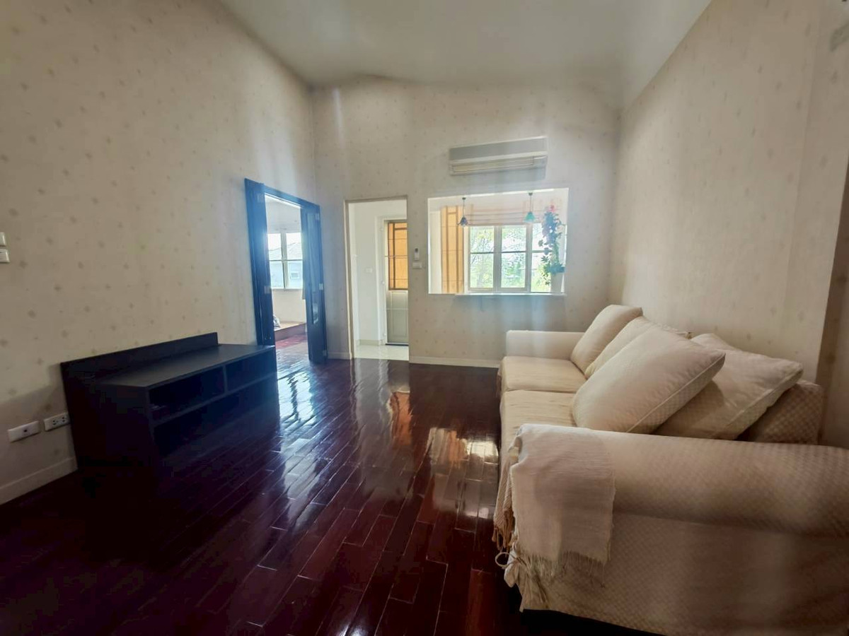 ขายบ้านลาดกระบัง สุวรรณภูมิ : 🏡 ขายบ้านเดี่ยว หมู่บ้านมัณฑนา วงแหวน-พระราม 9 บ้านสวย บรรยากาศร่มรื่น สไตล์บ้านสวน พื้นที่ใหญ่ หาไม่ได้แล้ว!