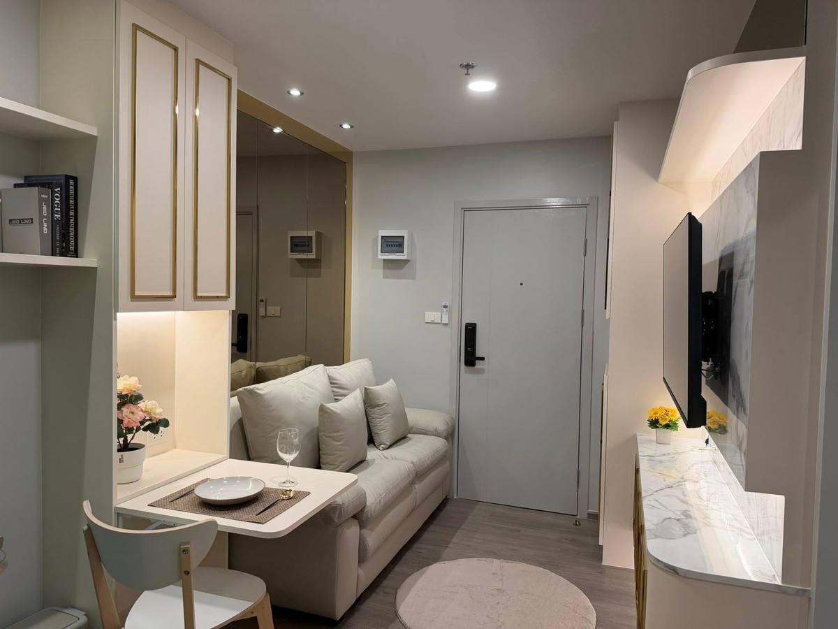 For RentCondoThaphra, Talat Phlu, Wutthakat : Condo for rent near BTS Wutthakat | Regent Home Wutthakat | 1 bedroom, fully furnished, ready to move in, near The Mall Tha Phra and ICONSIAM.