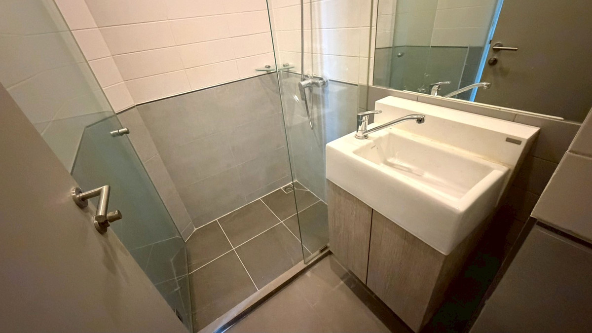 ให้เช่าคอนโดพระราม 9 เพชรบุรีตัดใหม่ RCA : 🔥 คอนโดอยู่สบาย เดินทางง่าย ปล่อยเช่าก็ง่าย…ห้องนี้ครบ จบในที่เดียว🔥 