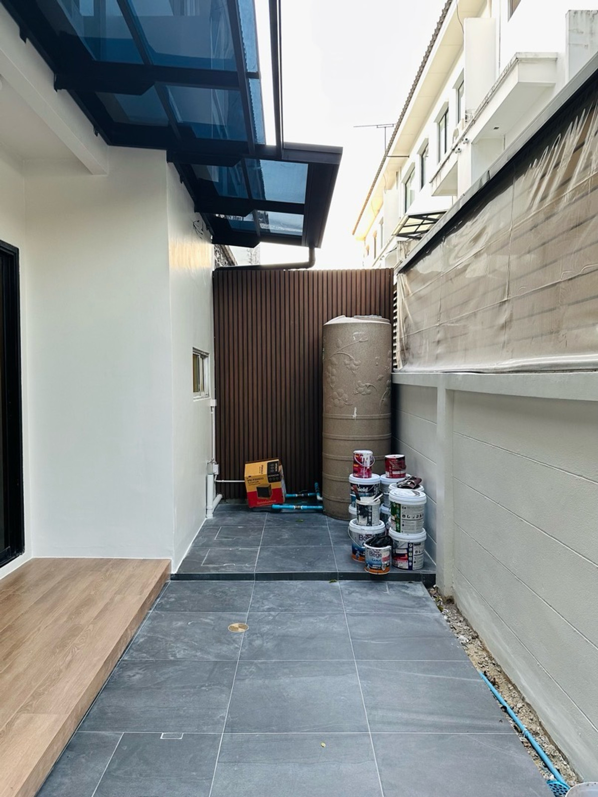 For RentTownhomeNawamin, Ramindra : Townhome for rent Baan Klang Muang Nawamin 42 Newly decorated, very beautiful Fully furnished, ready to move in