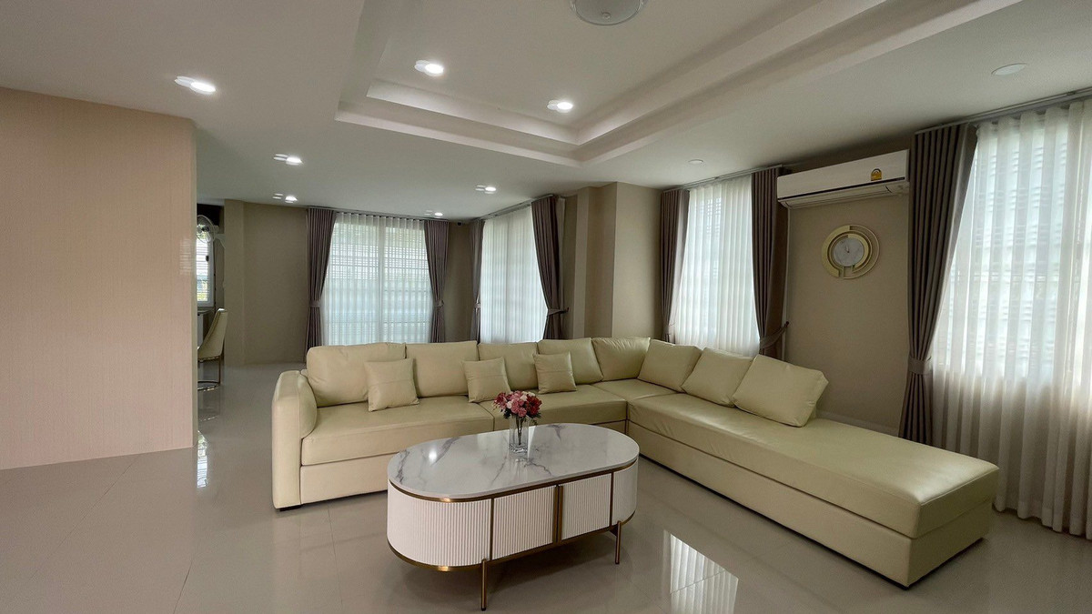 ให้เช่าบ้านนวมินทร์ รามอินทรา : ᚱ ให้เช่า บ้านเดี่ยว 🔥5 ห้องนอน 1 ห้องแม่บ้าน🔥 บ้านสวนเนรมิตร (ออเงิน-รามอินทรา) 320 ตร.ม. ที่จอดรถ 6 คัน ✅ สระว่ายน้ำส่วนตัว