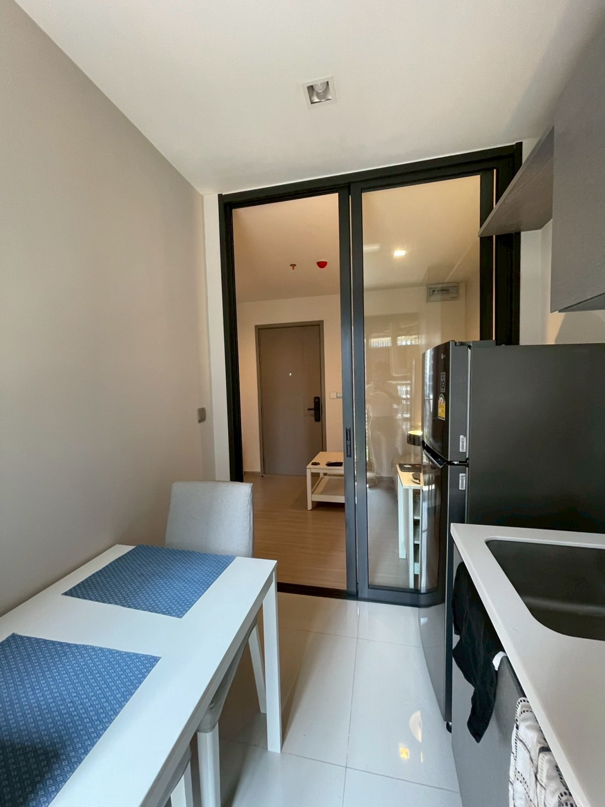 ขายคอนโดพระราม 9 เพชรบุรีตัดใหม่ RCA : FQ ขายคอนโด Life Asoke Hype ราคา 4,200,000 บาท [MPs260401]