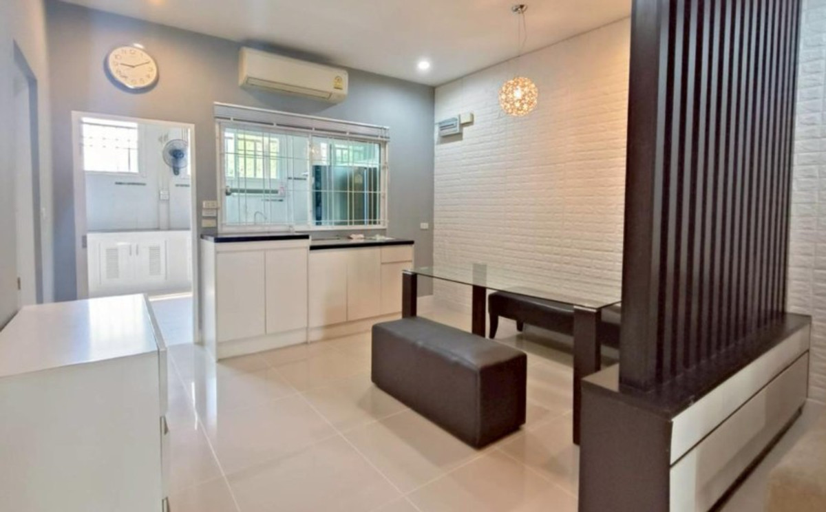 ให้เช่าทาวน์โฮมราษฎร์บูรณะ สุขสวัสดิ์ : 🔥 ให้เช่า ทาวน์โฮม The Pleno สุขสวัสดิ์ 30 🔥  📍 สุขสวัสดิ์ 30 เดินทางสะดวก  🛏 2 ห้องนอน 2 ห้องน้ำ + 2 ห้องทำงาน