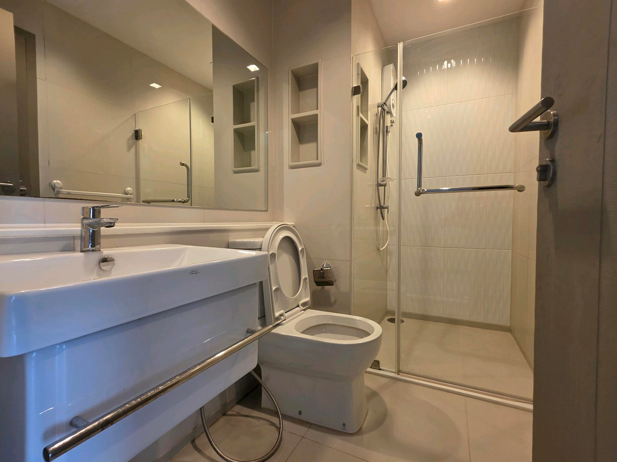 ให้เช่าคอนโดพระราม 9 เพชรบุรีตัดใหม่ RCA : ✨️2Bed1Bath✨️40sq.m.✨️Life Asoke-Rama 9