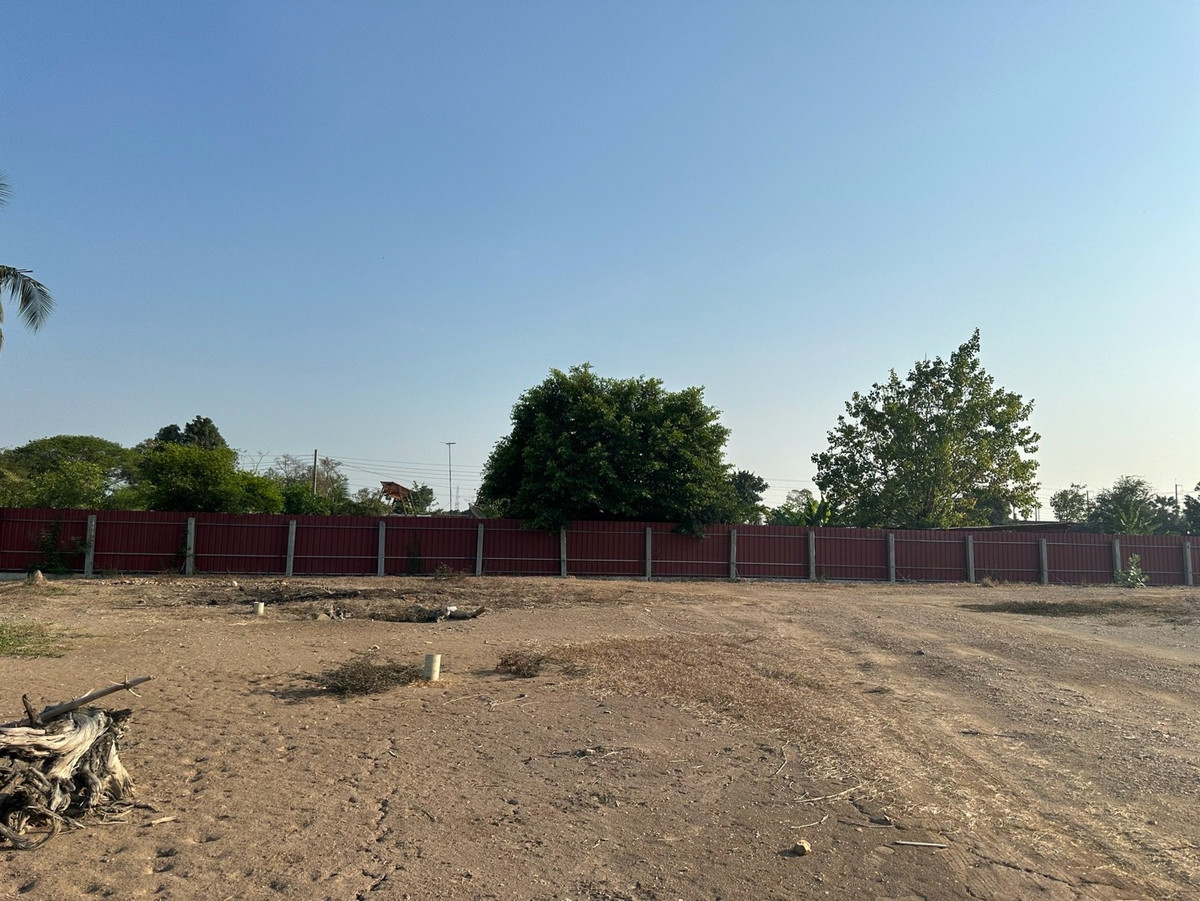 ให้เช่าที่ดินปทุมธานี รังสิต ธรรมศาสตร์ : ให้เช่าที่ดิน 8 ไร่ 257 ตรว. ทำเลทอง ถนนลำลูกกา-ธัญบุรี (ปท 3004)  ปทุมธานี 