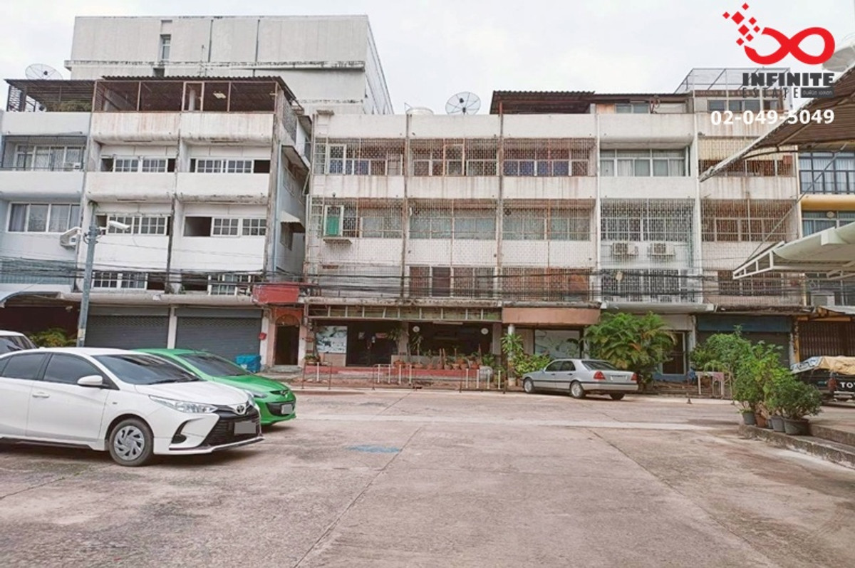For SaleShop HouseLadprao101, Happy Land, The Mall Bang Kapi : 4-story commercial building for sale, Ramkhamhaeng 26/1 Hua Mak, used as an office. or store products