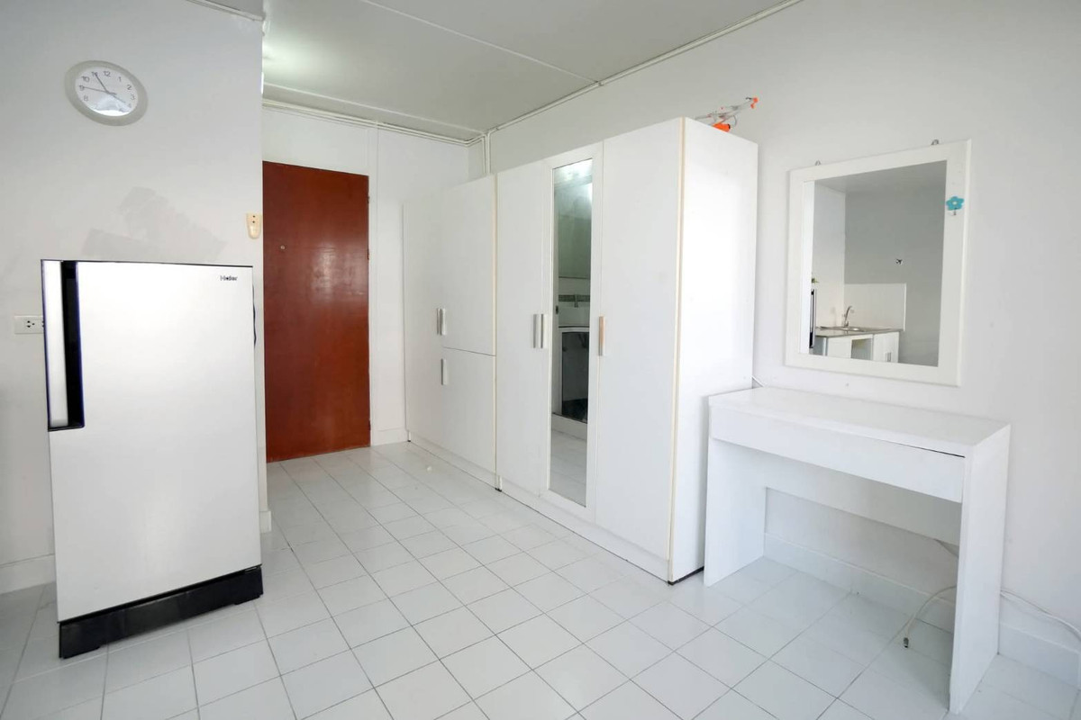 ขายคอนโดแจ้งวัฒนะ เมืองทอง : ขายถูก ห้องสวย ป๊อปปูล่าคอนโด เมืองทอง T5 ชั้น7 วิวนอก ทิศเหนือ