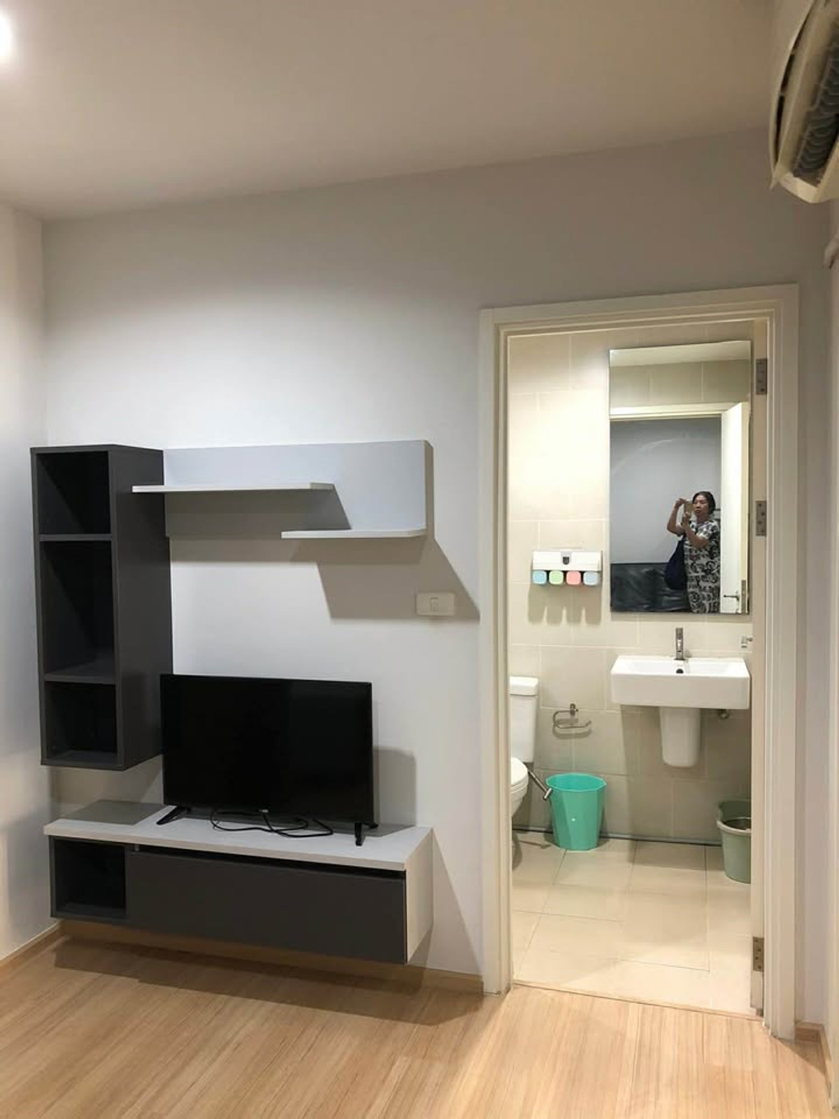For RentCondoChaengwatana, Muangthong : 🔥 For rent THE BASE CHAENGWATTANA (The Base Chaengwattana) 🔥 📍 near the Pink Line MRT Muang Thong Thani Station 🚆
