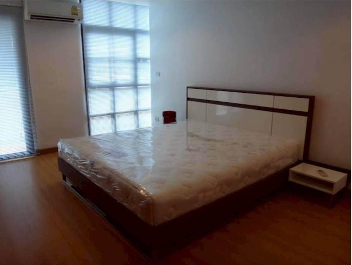 For RentCondoSilom, Saladaeng, Bangrak : #L149🎉240369 ให้เช่าคอนโด Silom Terrace  